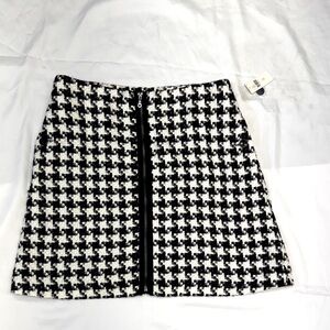 Anthropologie Evira Zipper Houndstooth Mini Skirt